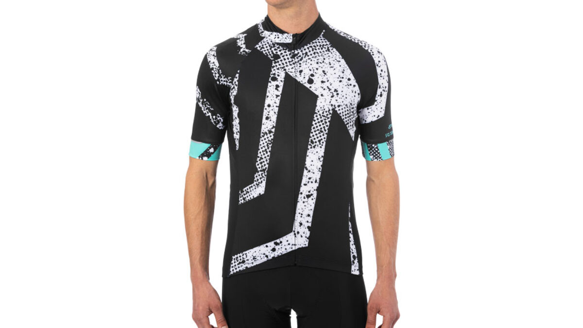 GIRO CHRONO EXPERT JERSEY　Black Yasuda CHRONO EXPERT JERSEY YASUDA STUDIO BLACK M - Hummi Bikes