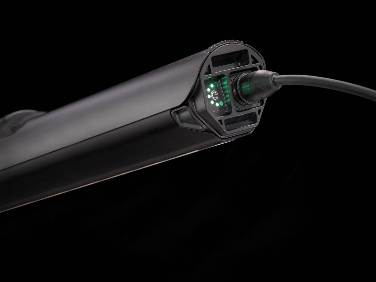 Domane + ALR 56 Voodoo Trek Black - Imagen 7