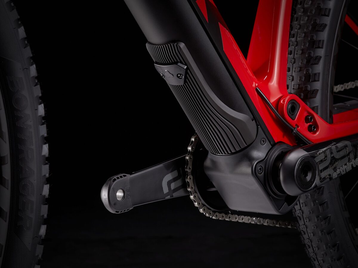 E-Cal 9.9 XTR EU XL 29 Gloss Radioactive Red/Matte Black - Imagen 3