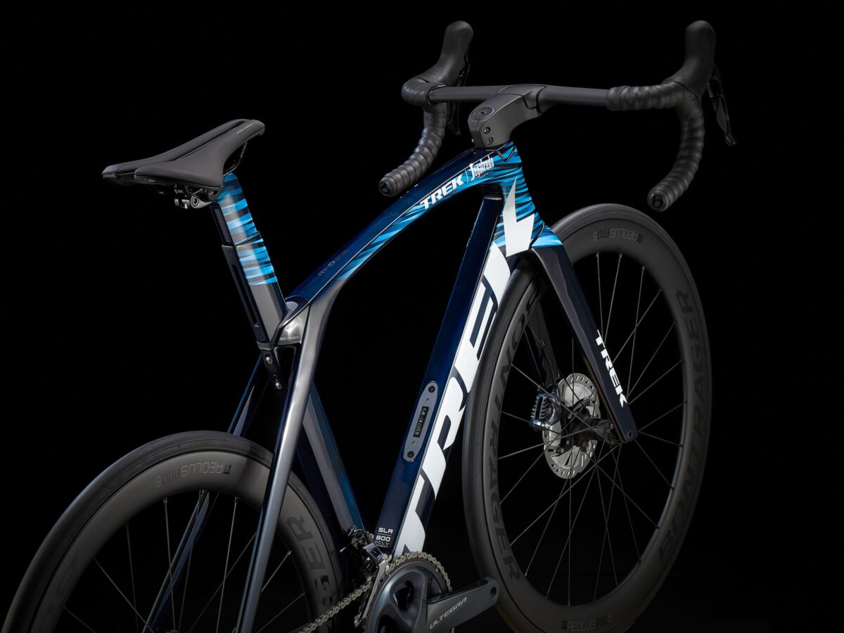 Madone SLR 6 Disc 56 Navy Carbon Smoke/Blue - Imagen 3