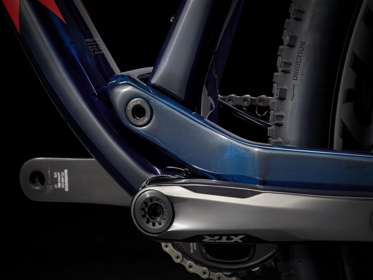 Supercaliber 9.9 XTR L Carbon Blue Smoke/Radioactive Coral - Imagen 8