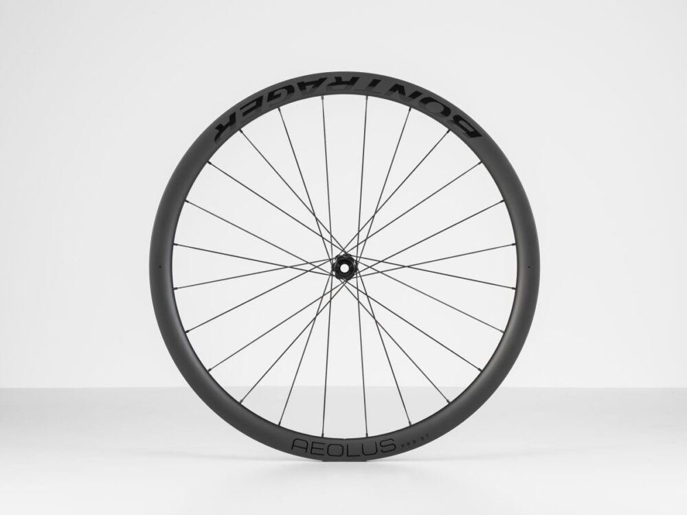 Rueda trasera Bontrager Aeolus Pro 37 Disc TLR 142 700 24H negra