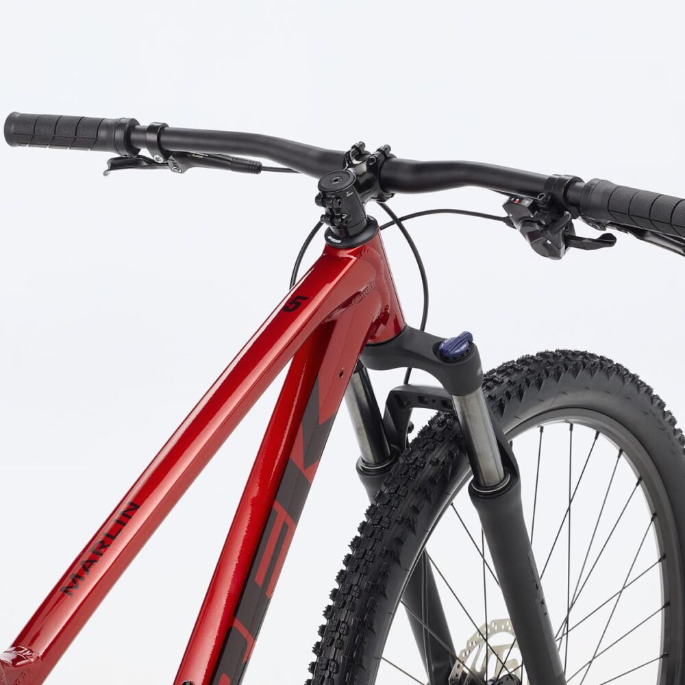 Alternative view of Trek Marlin 5 M 29 Fury Red GEN 3