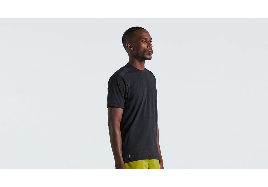 Alternative view of Maillot para hombre de manga corta Trail