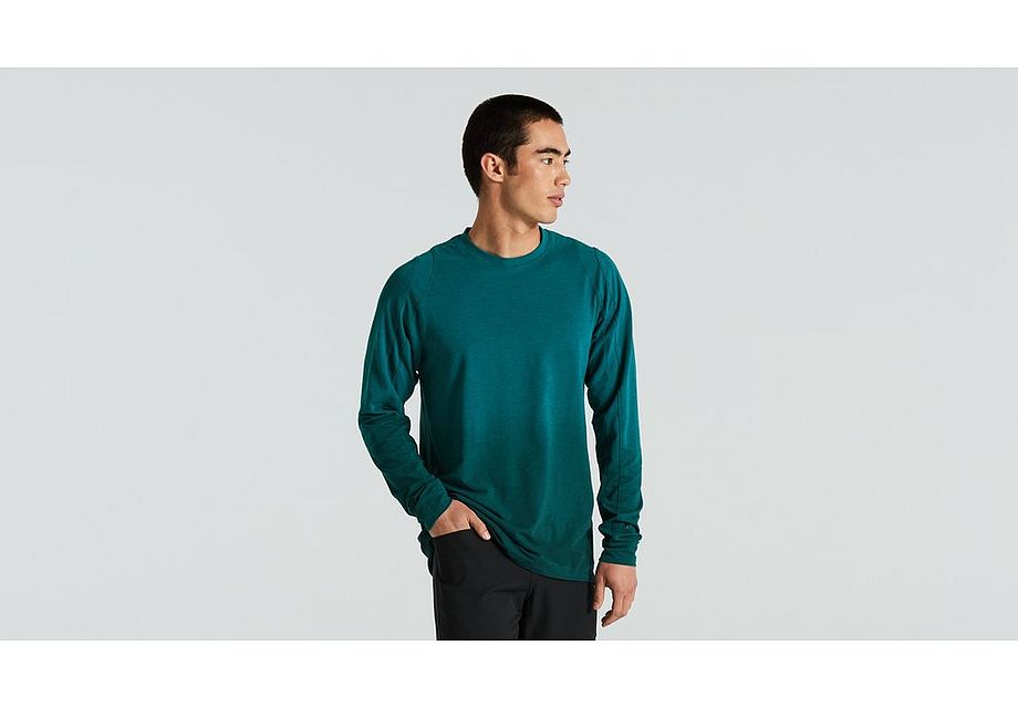 Alternative view of Maillot de manga larga de trail para hombre