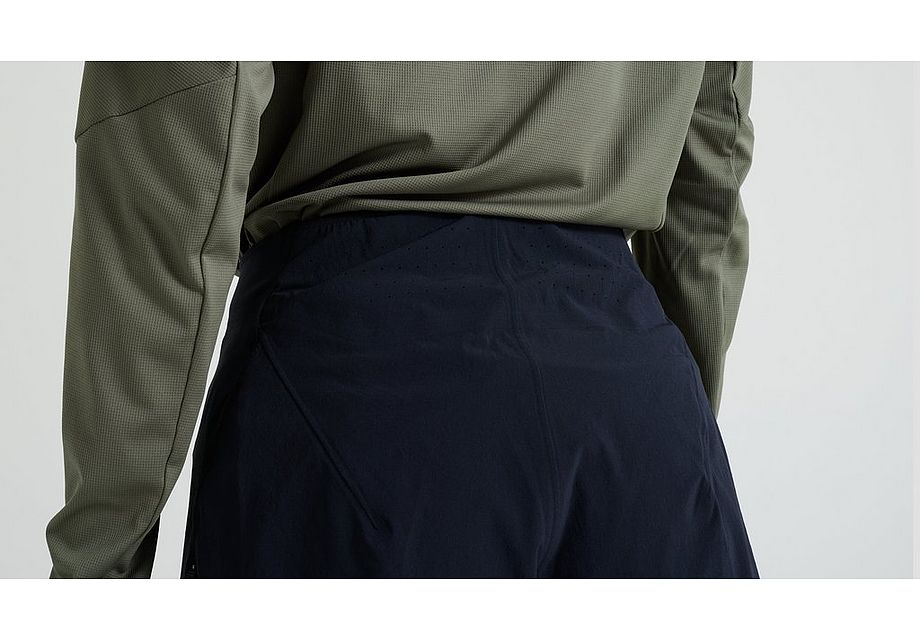 Women's Gravity Training Shorts - Imagen 4