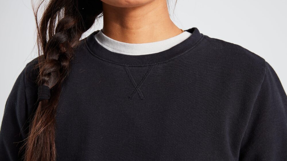 Women's Legacy Long Sleeve Crewneck - Imagen 5