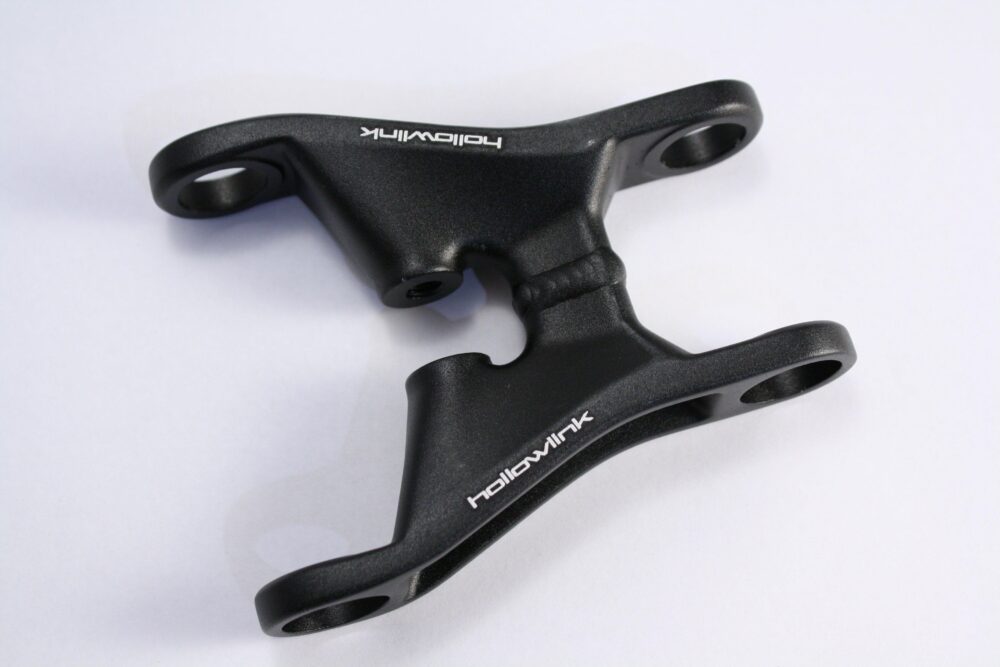 SHL MY05-06 SJ 120 SHOCKLINK BLK (VER. 2) USE W2060376 BOLT