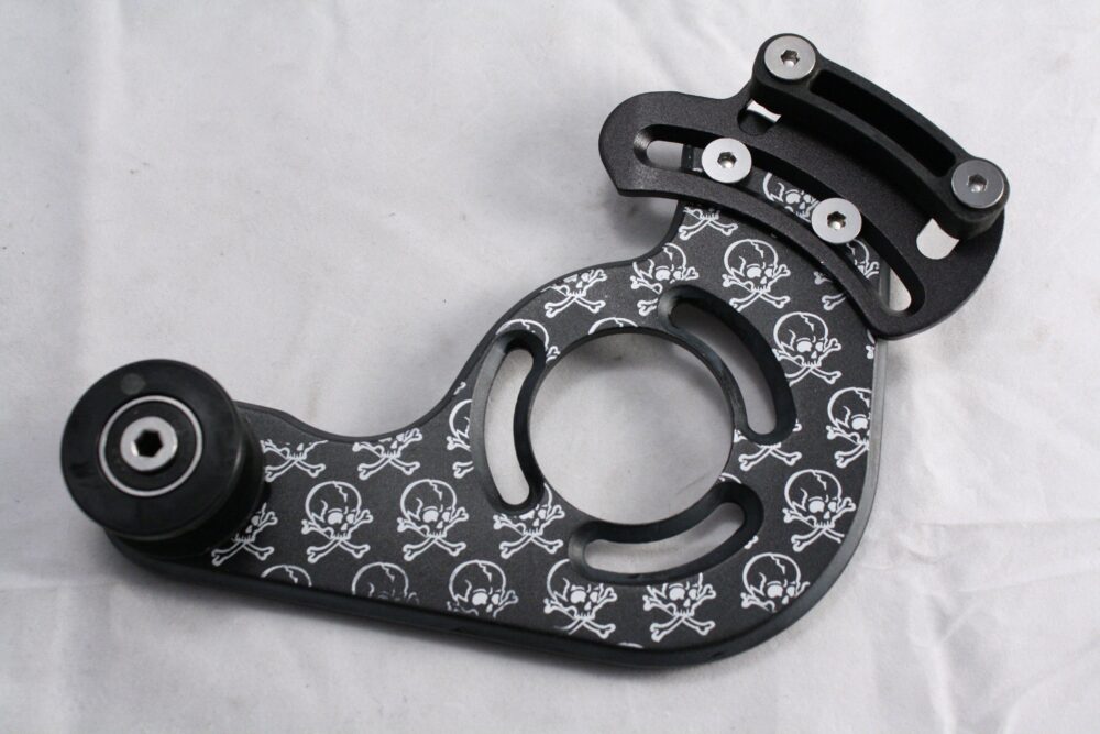 CHG P2 CHAINGUARD ISCG MOUNT BLK PLATE WHT GUARD(NO LONGER PRODUCED)
