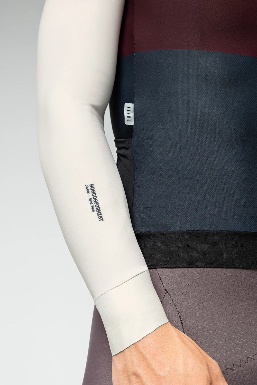 Maillot Manga Larga Hyder Hombre Merlot - Xl - Imagen 4