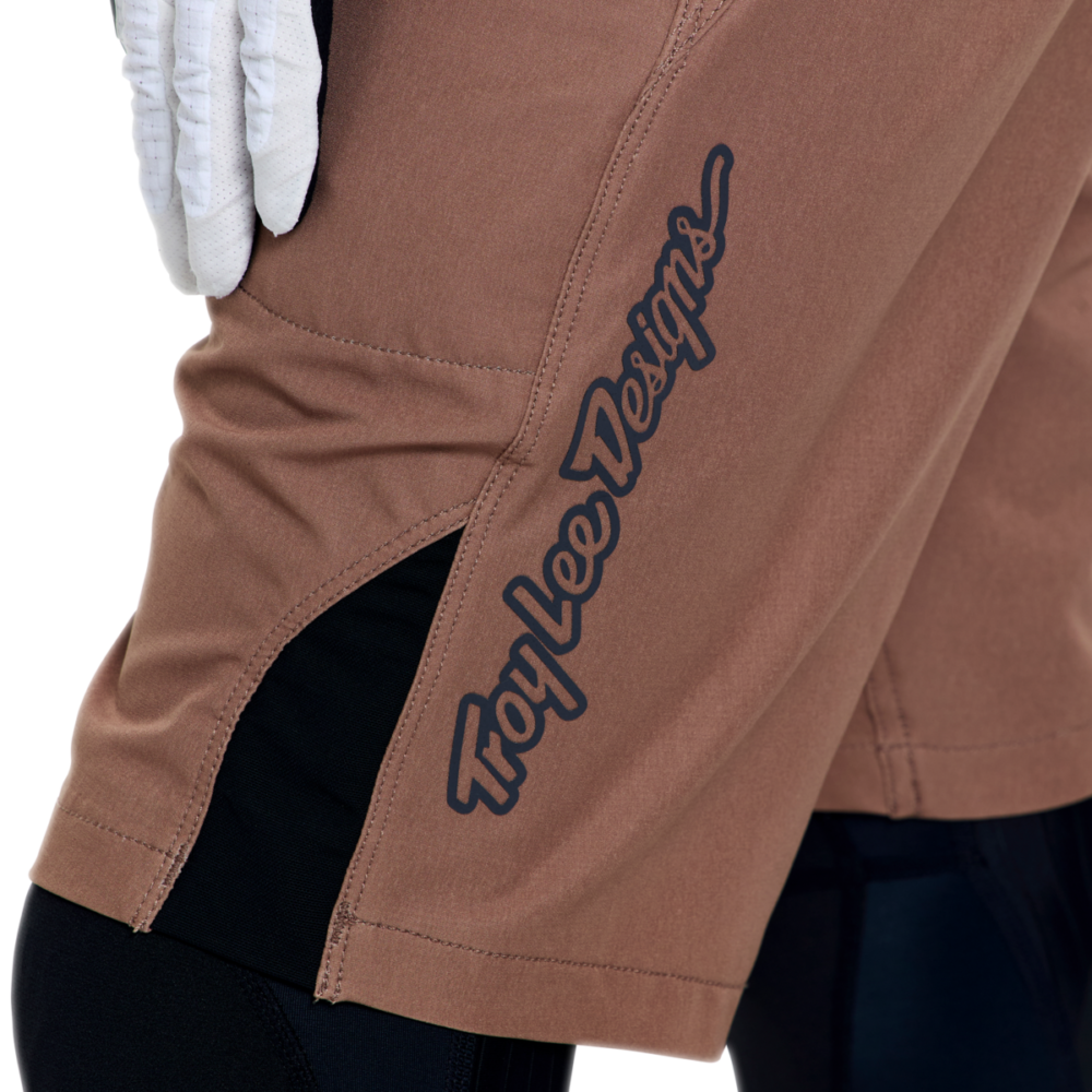 Alternative view of SKYLINE PRO SHORT SHELL MONO SIENNA 34