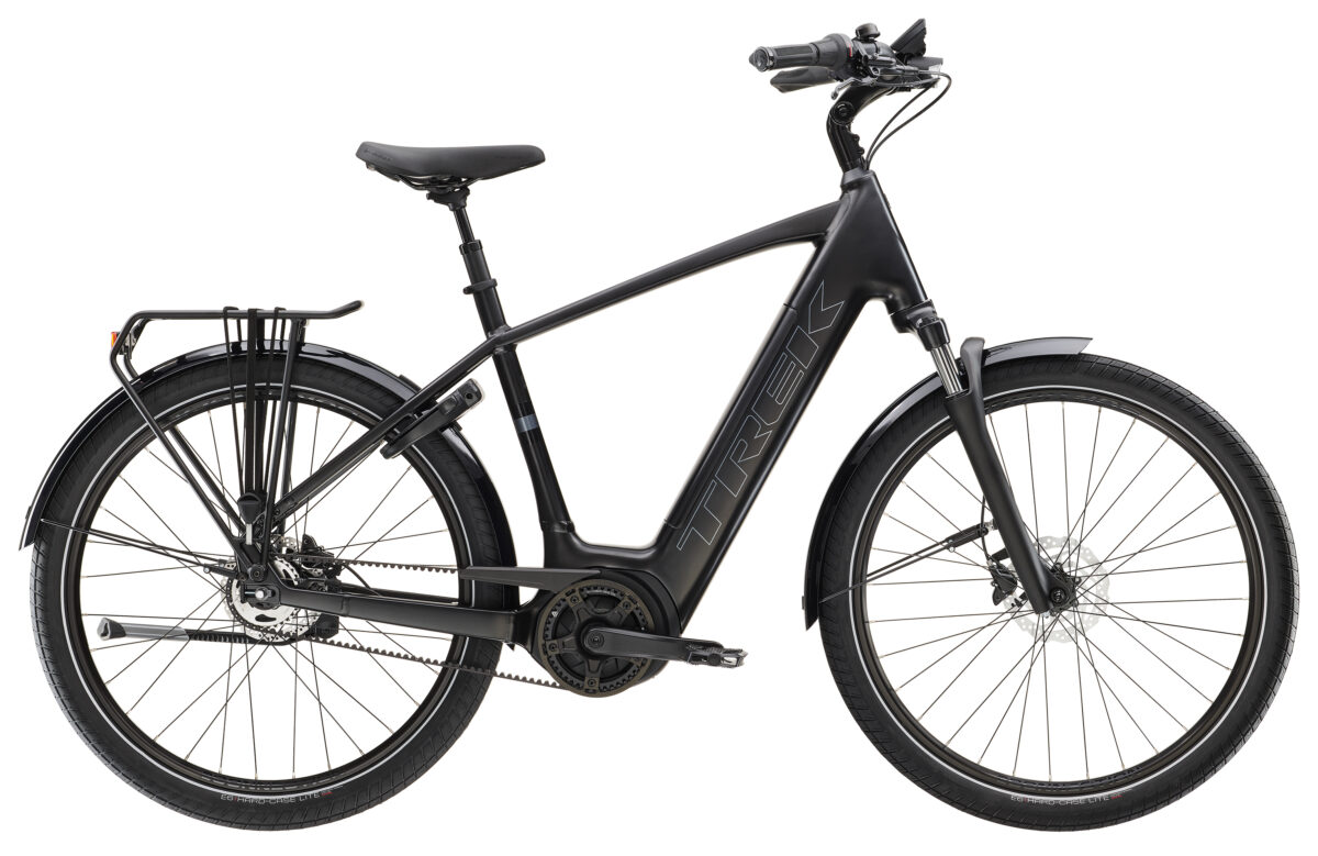 DISTRICT+ 4 XXL BK 545WH